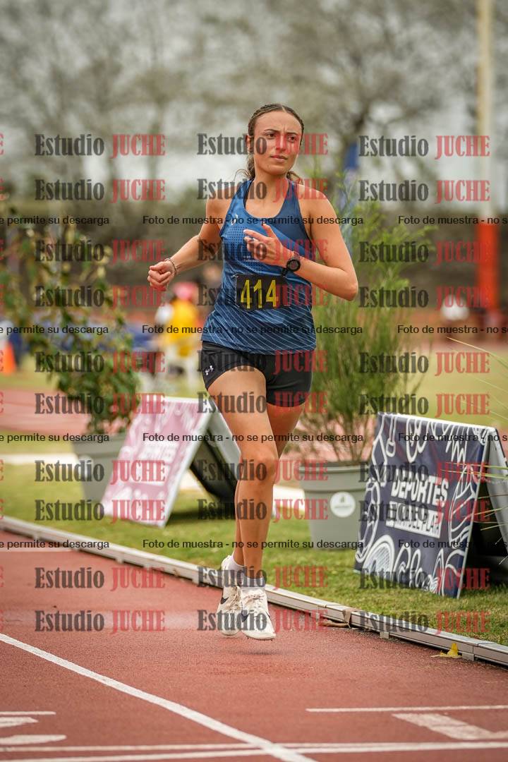 Fotos de los 5000 m llanos de mujeres