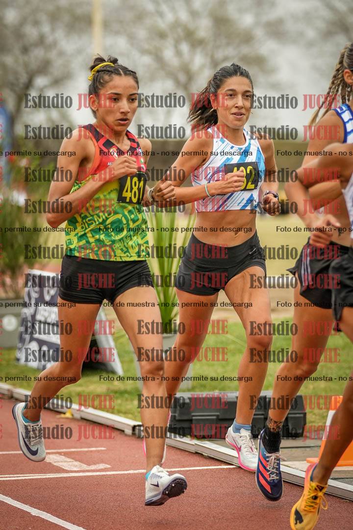 Fotos de los 5000 m llanos de mujeres
