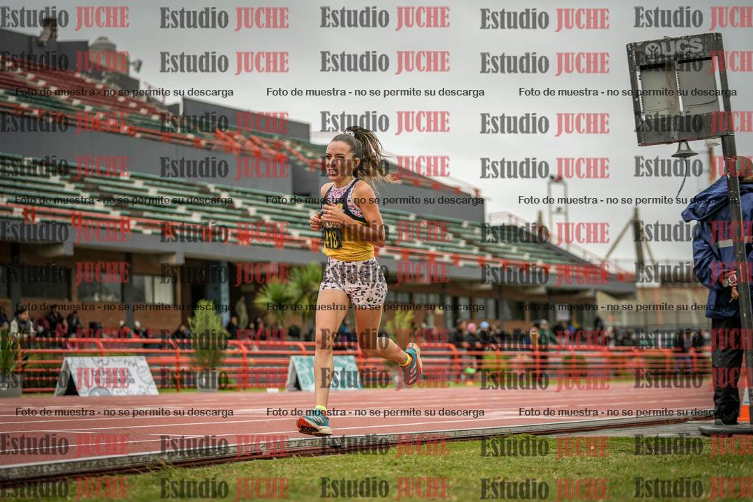 Fotos de los 5000 m llanos de mujeres