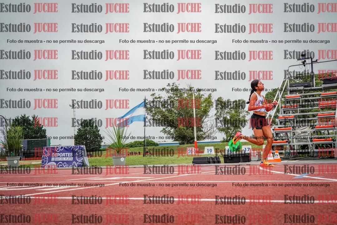 Fotos de los 5000 m llanos de mujeres