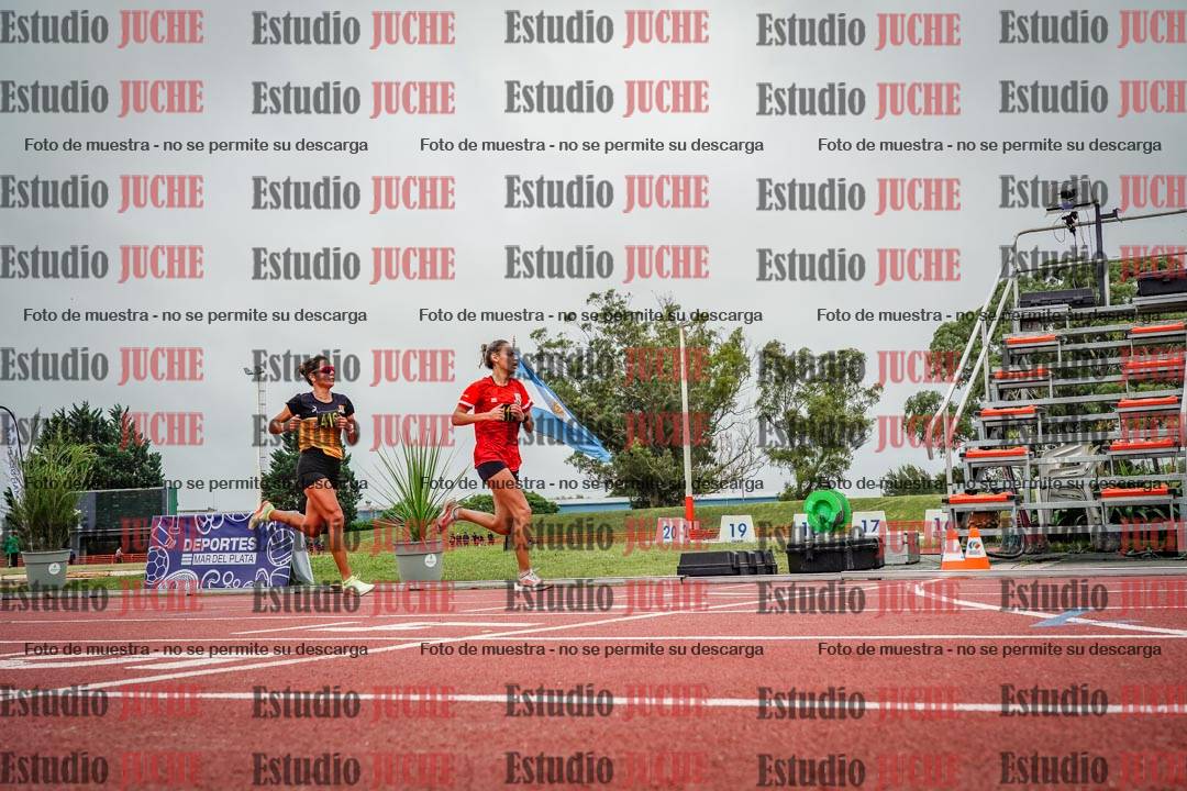 Fotos de los 5000 m llanos de mujeres