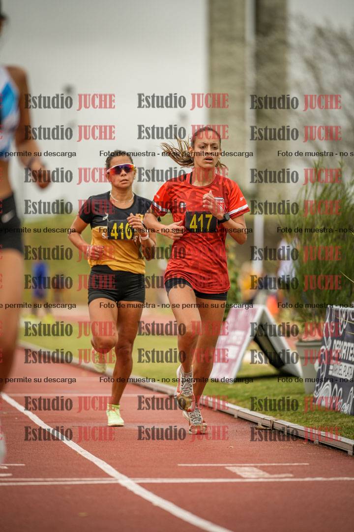 Fotos de los 5000 m llanos de mujeres