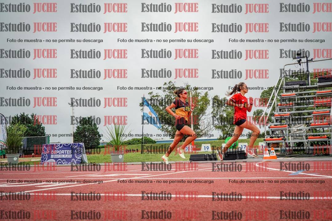 Fotos de los 5000 m llanos de mujeres