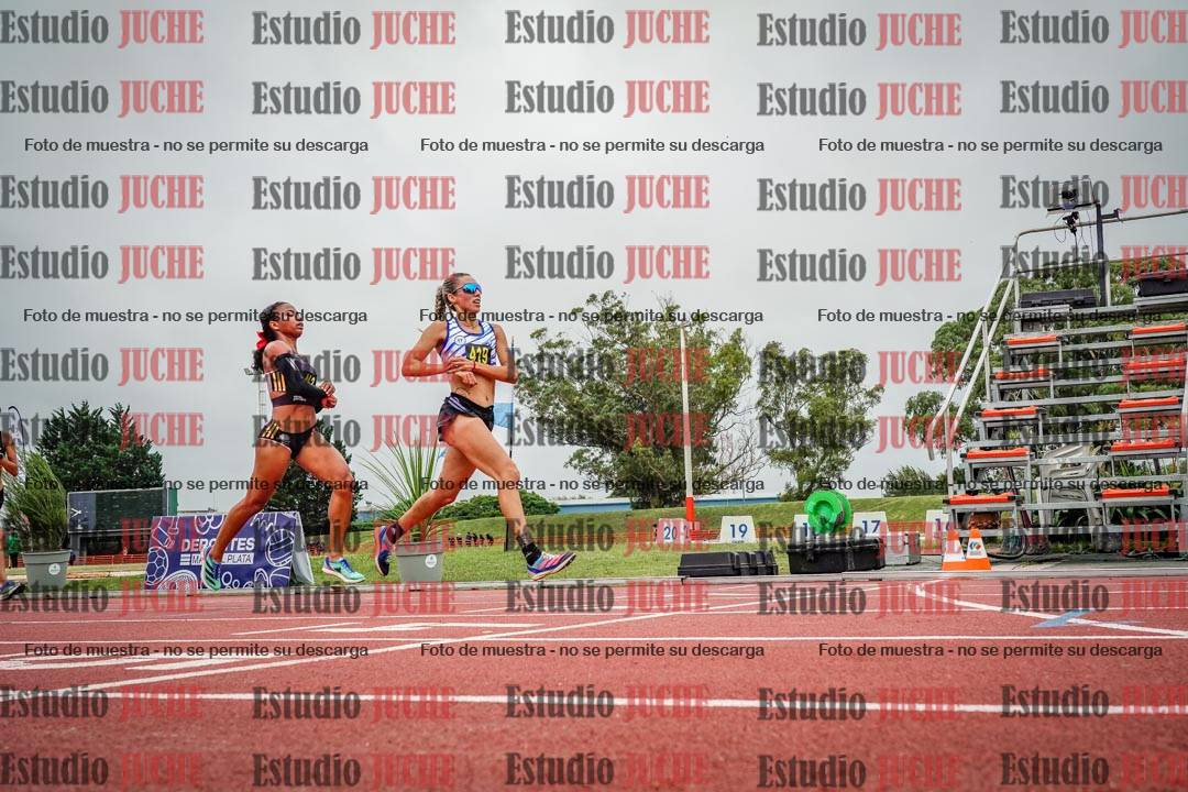Fotos de los 5000 m llanos de mujeres
