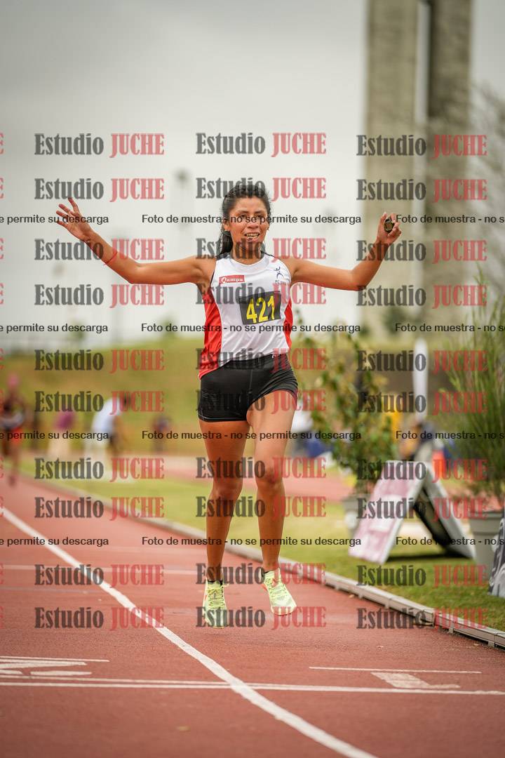 Fotos de los 5000 m llanos de mujeres