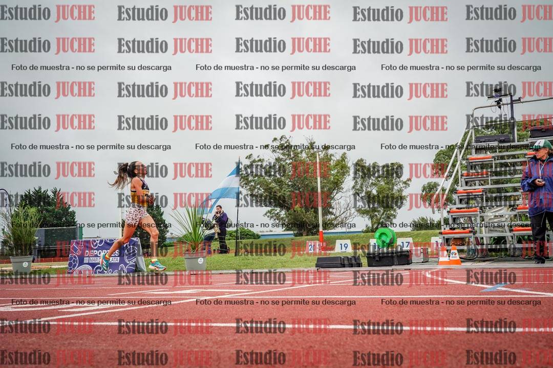 Fotos de los 5000 m llanos de mujeres