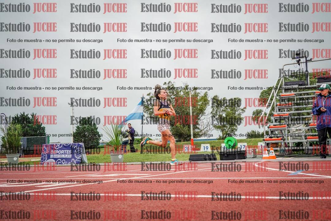 Fotos de los 5000 m llanos de mujeres
