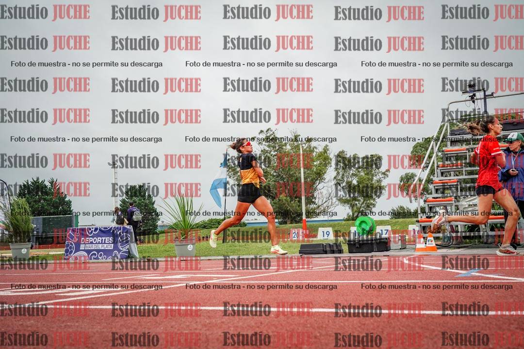 Fotos de los 5000 m llanos de mujeres