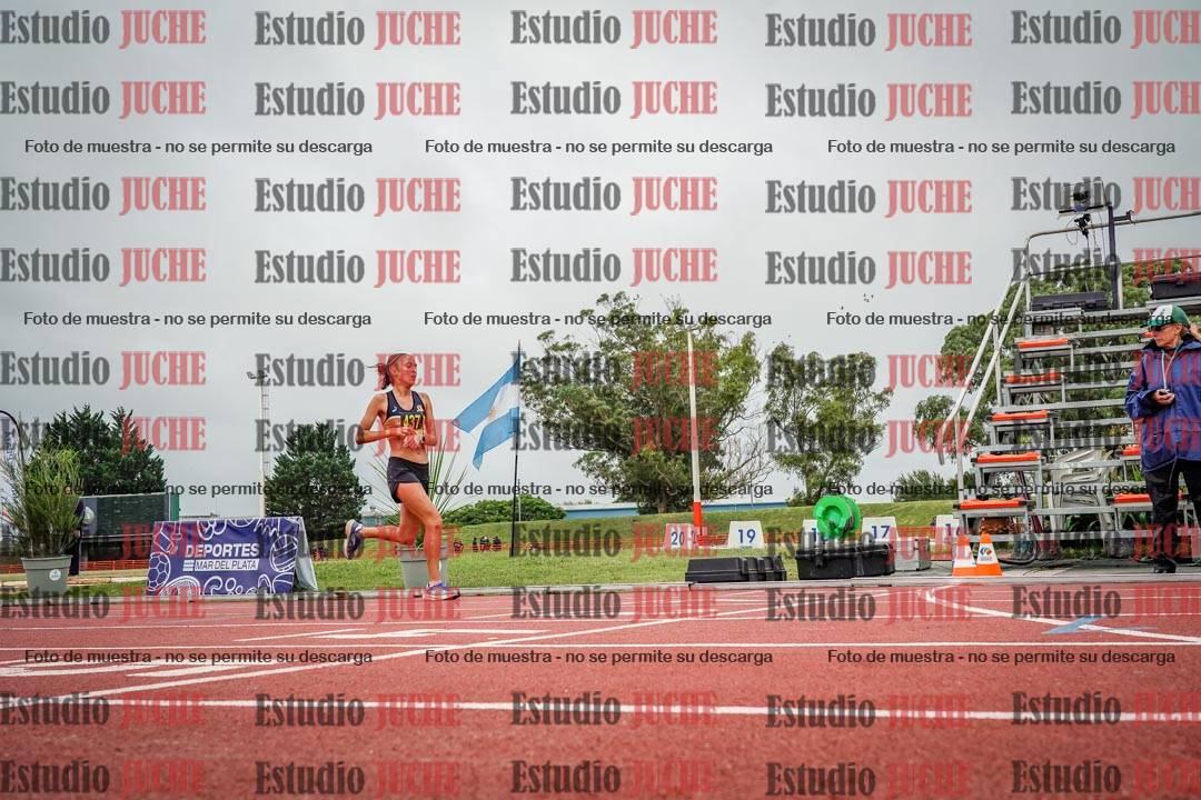 Fotos de los 5000 m llanos de mujeres
