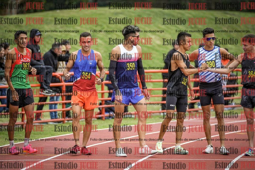 Fotos de los 5000 m llanos de varones