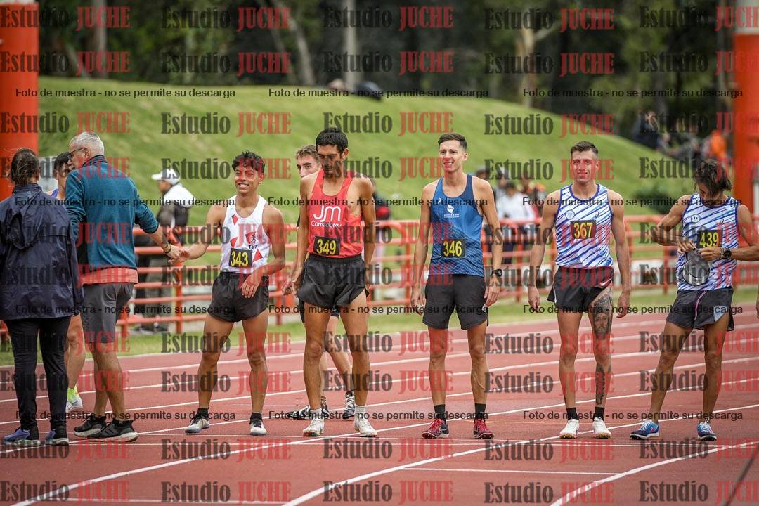 Fotos de los 5000 m llanos de varones