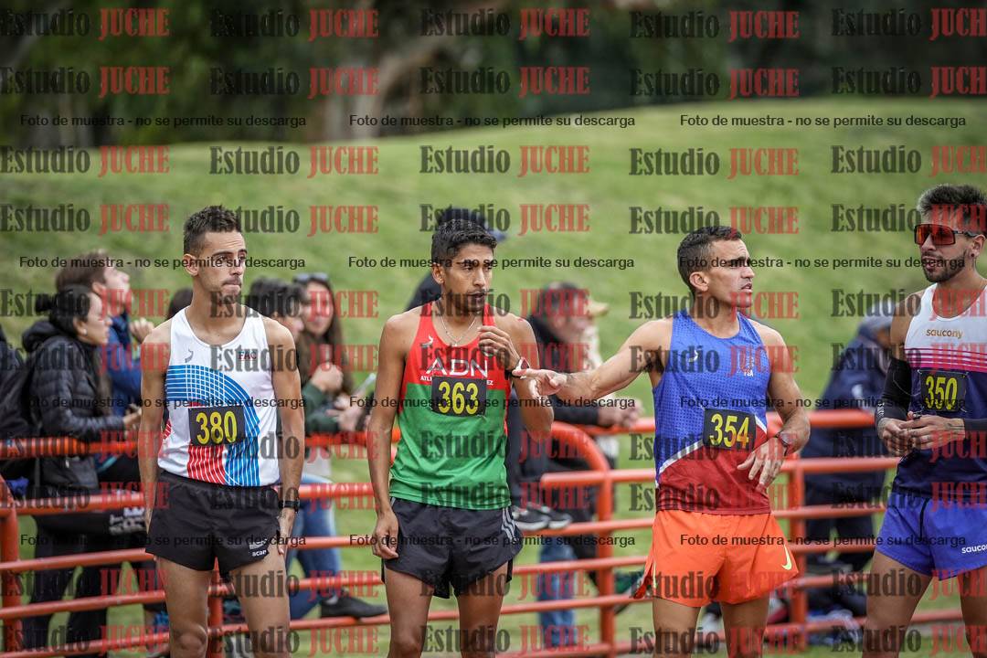 Fotos de los 5000 m llanos de varones