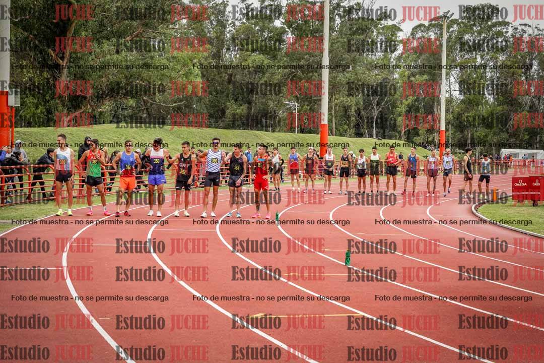 Fotos de los 5000 m llanos de varones