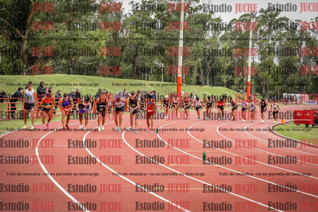 Fotos de los 5000 m llanos de varones