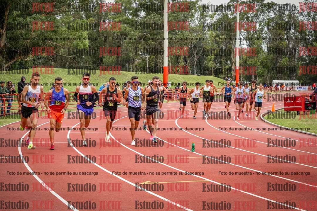 Fotos de los 5000 m llanos de varones