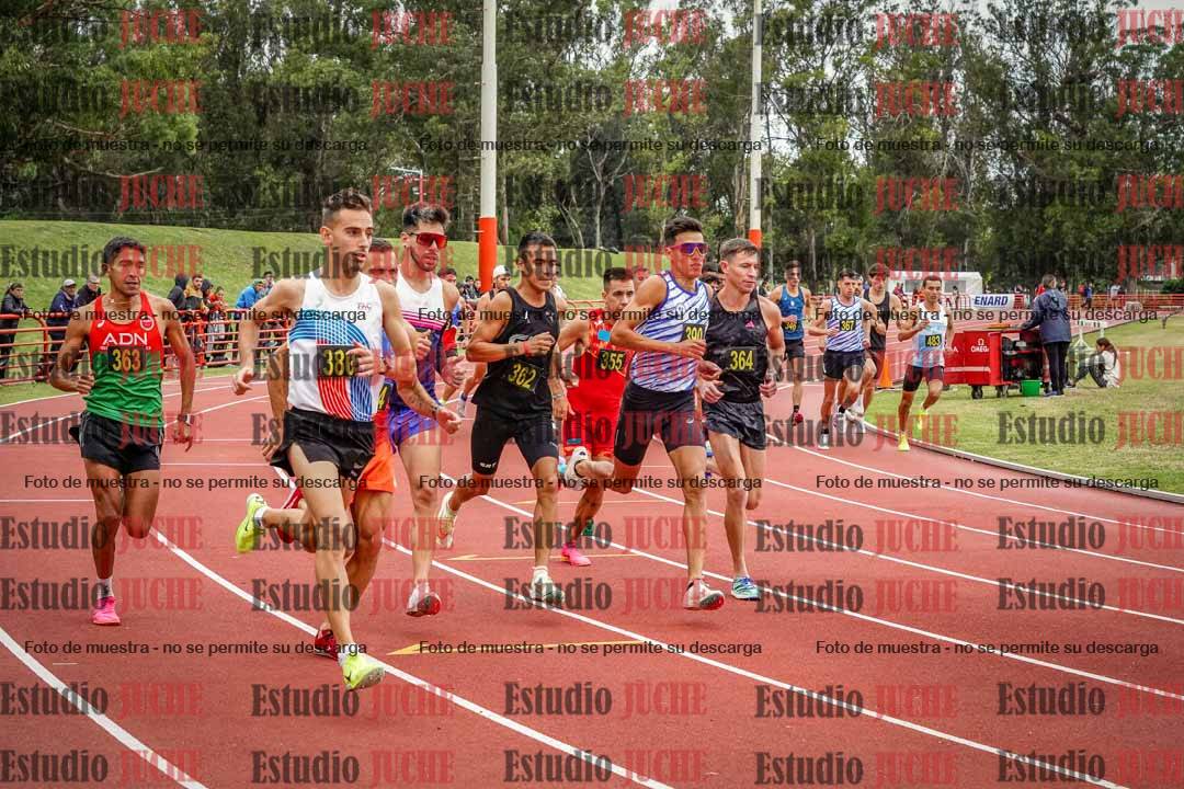 Fotos de los 5000 m llanos de varones