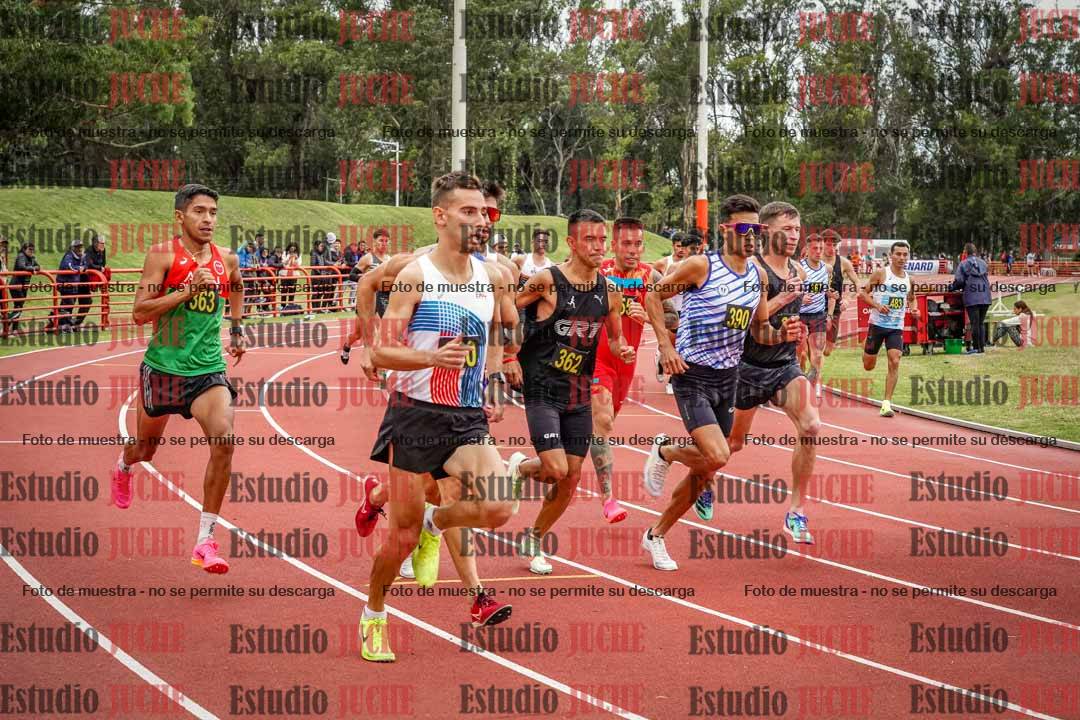 Fotos de los 5000 m llanos de varones