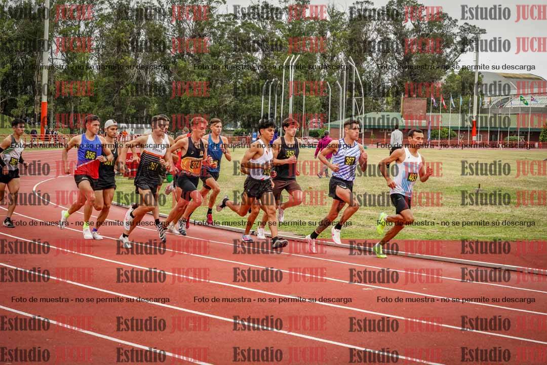 Fotos de los 5000 m llanos de varones