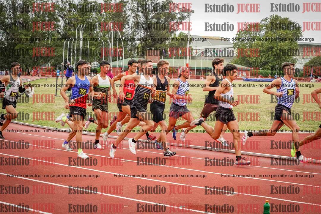 Fotos de los 5000 m llanos de varones