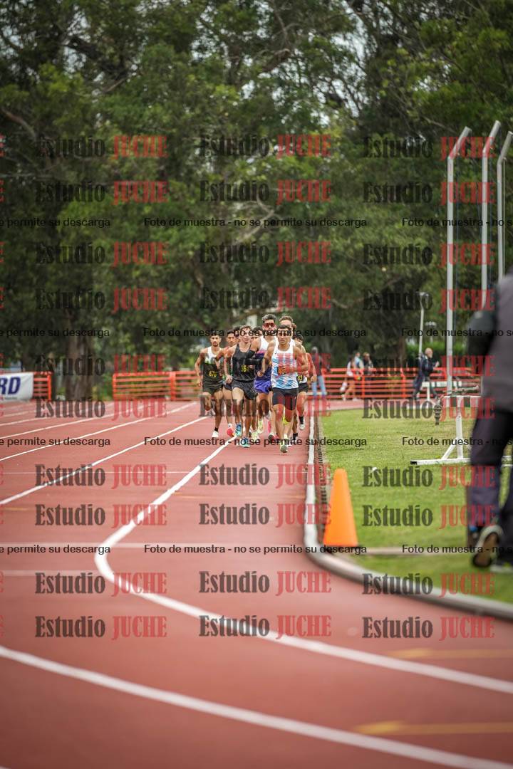 Fotos de los 5000 m llanos de varones