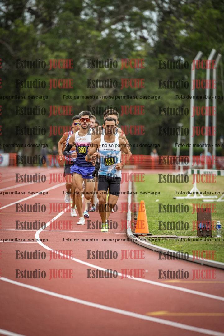 Fotos de los 5000 m llanos de varones