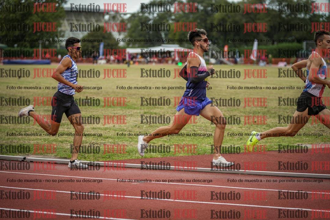Fotos de los 5000 m llanos de varones