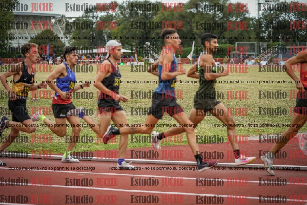 Fotos de los 5000 m llanos de varones