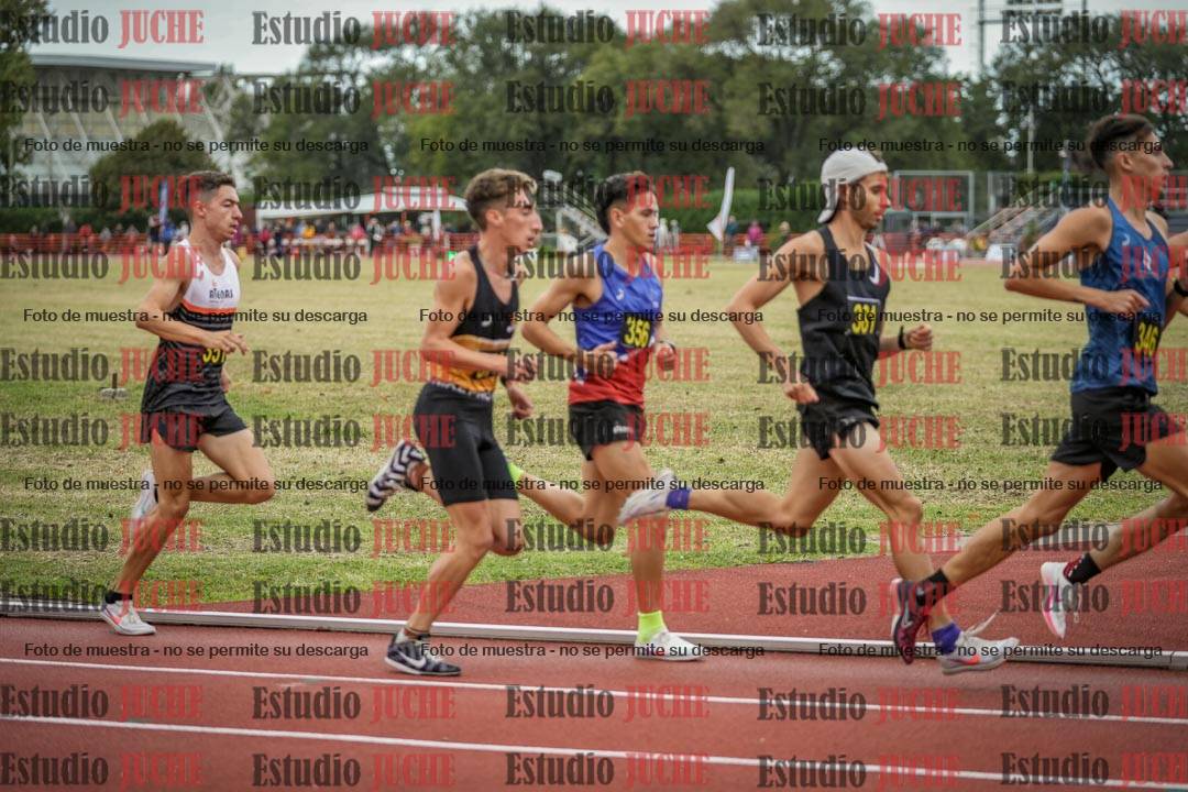 Fotos de los 5000 m llanos de varones