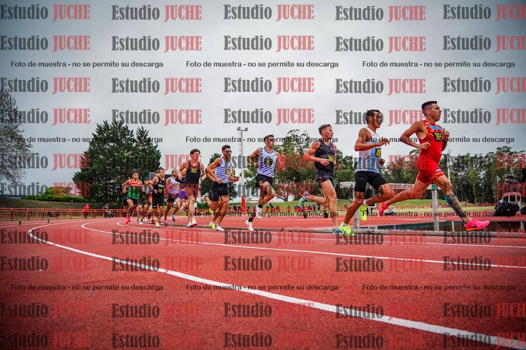 Fotos de los 5000 m llanos de varones