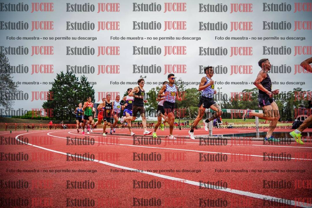 Fotos de los 5000 m llanos de varones