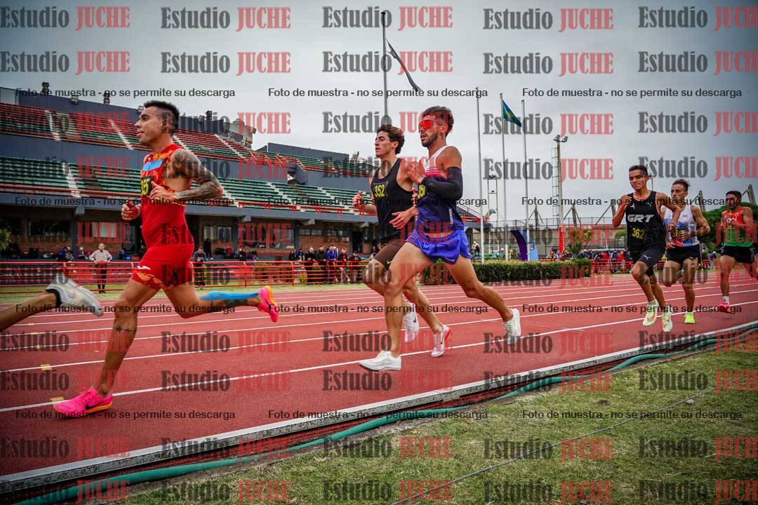 Fotos de los 5000 m llanos de varones