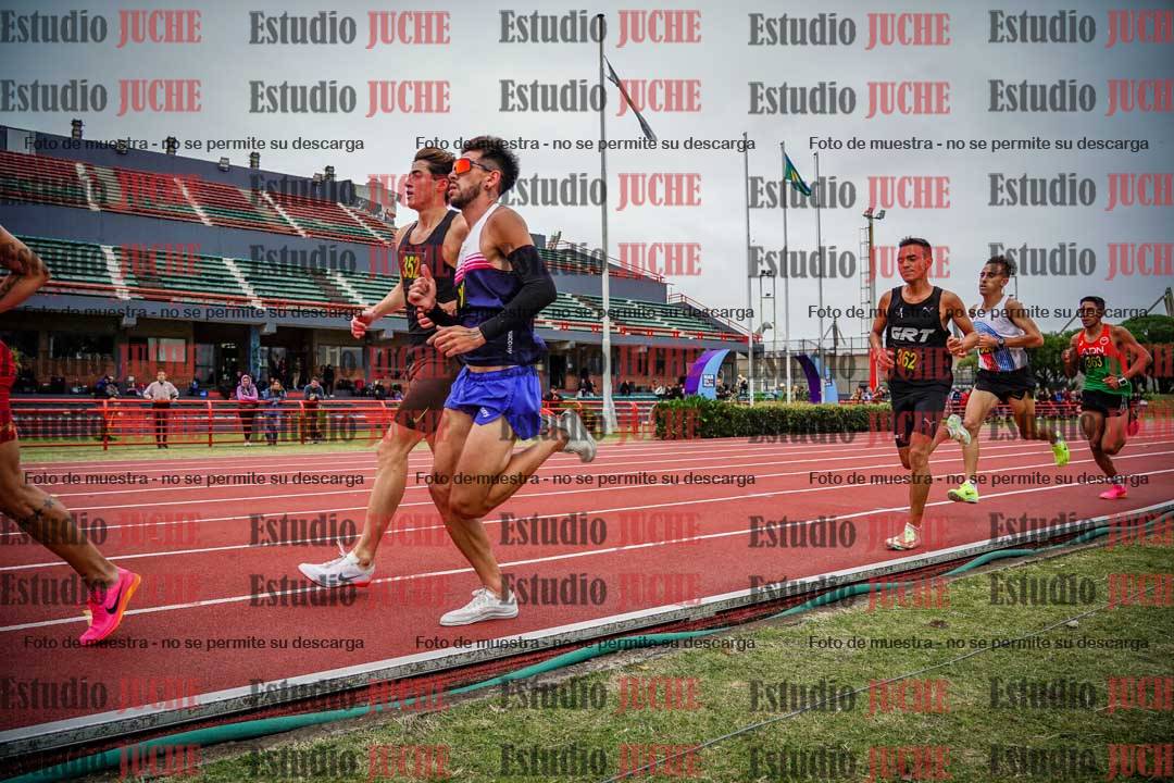 Fotos de los 5000 m llanos de varones
