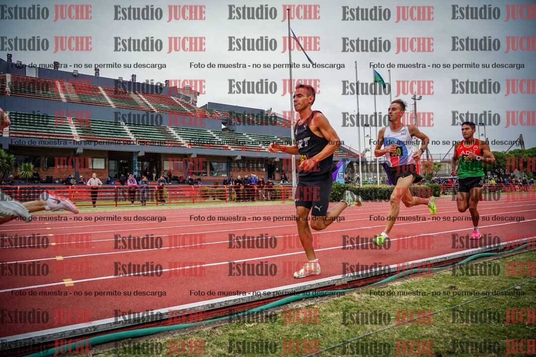 Fotos de los 5000 m llanos de varones