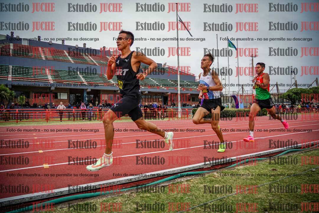 Fotos de los 5000 m llanos de varones