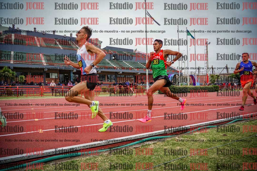 Fotos de los 5000 m llanos de varones