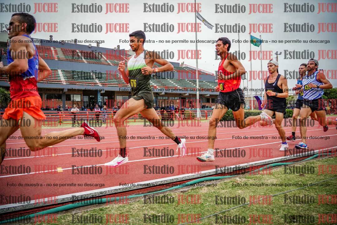 Fotos de los 5000 m llanos de varones