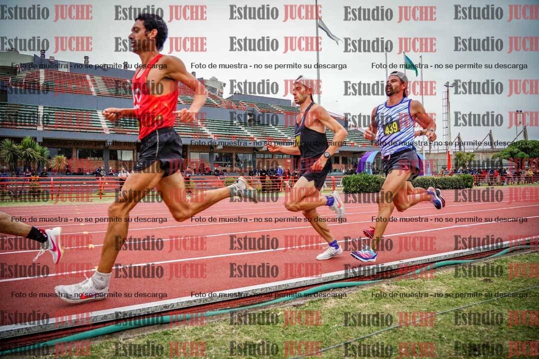 Fotos de los 5000 m llanos de varones