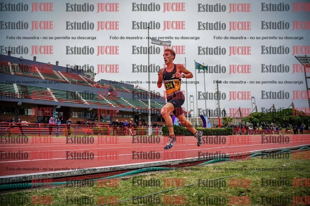 Fotos de los 5000 m llanos de varones