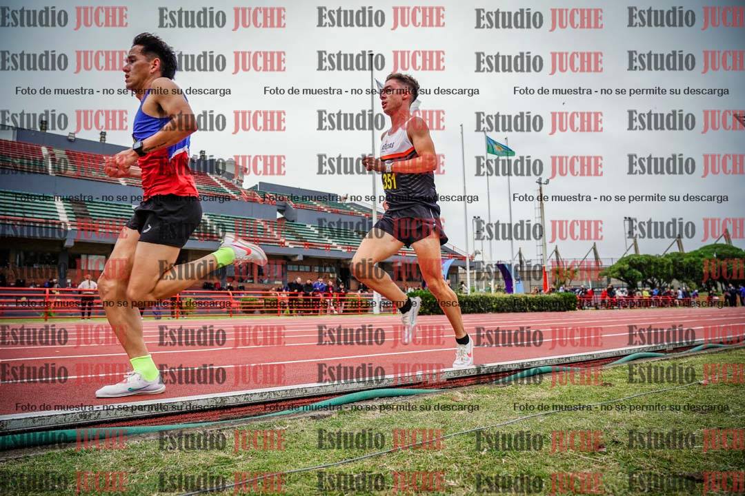 Fotos de los 5000 m llanos de varones