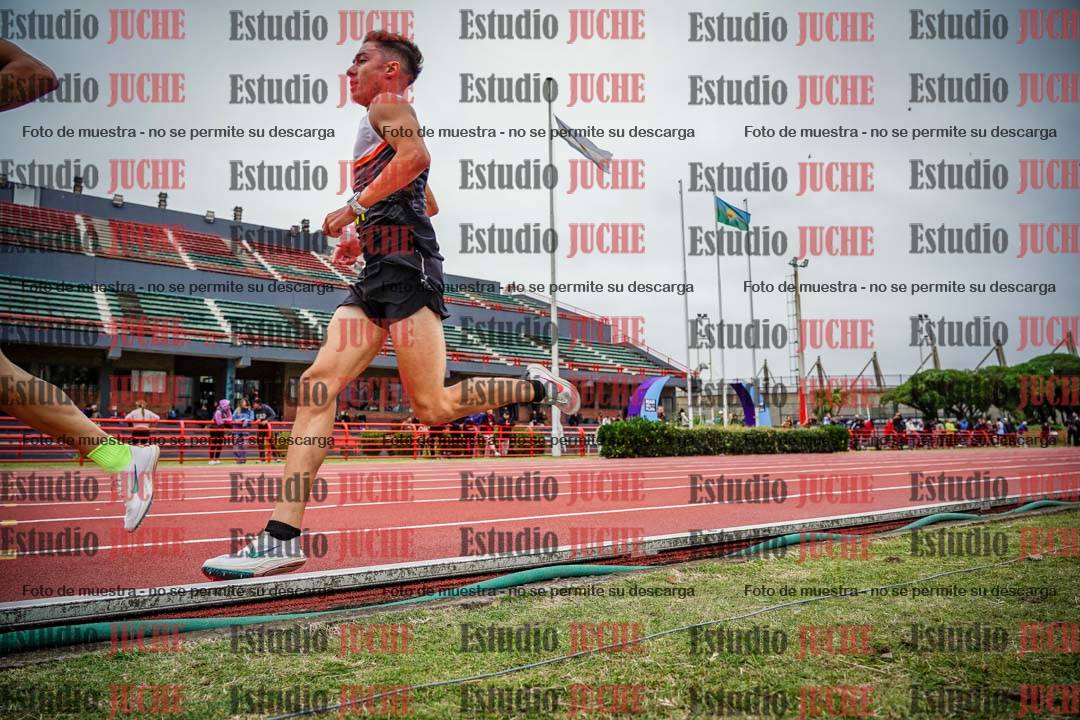 Fotos de los 5000 m llanos de varones