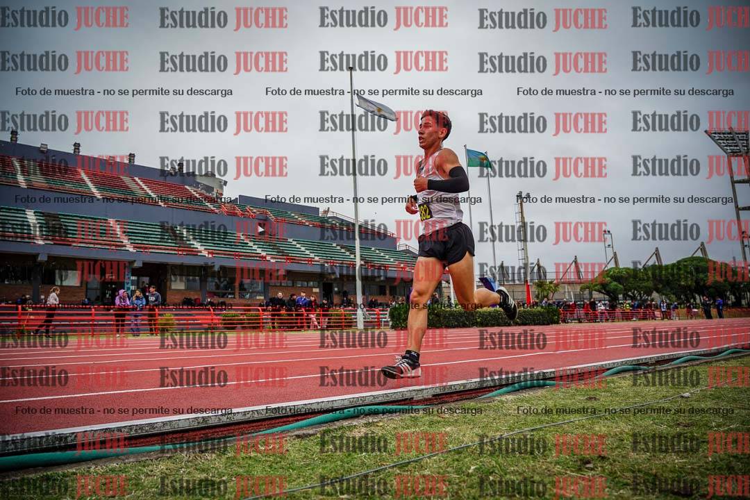 Fotos de los 5000 m llanos de varones