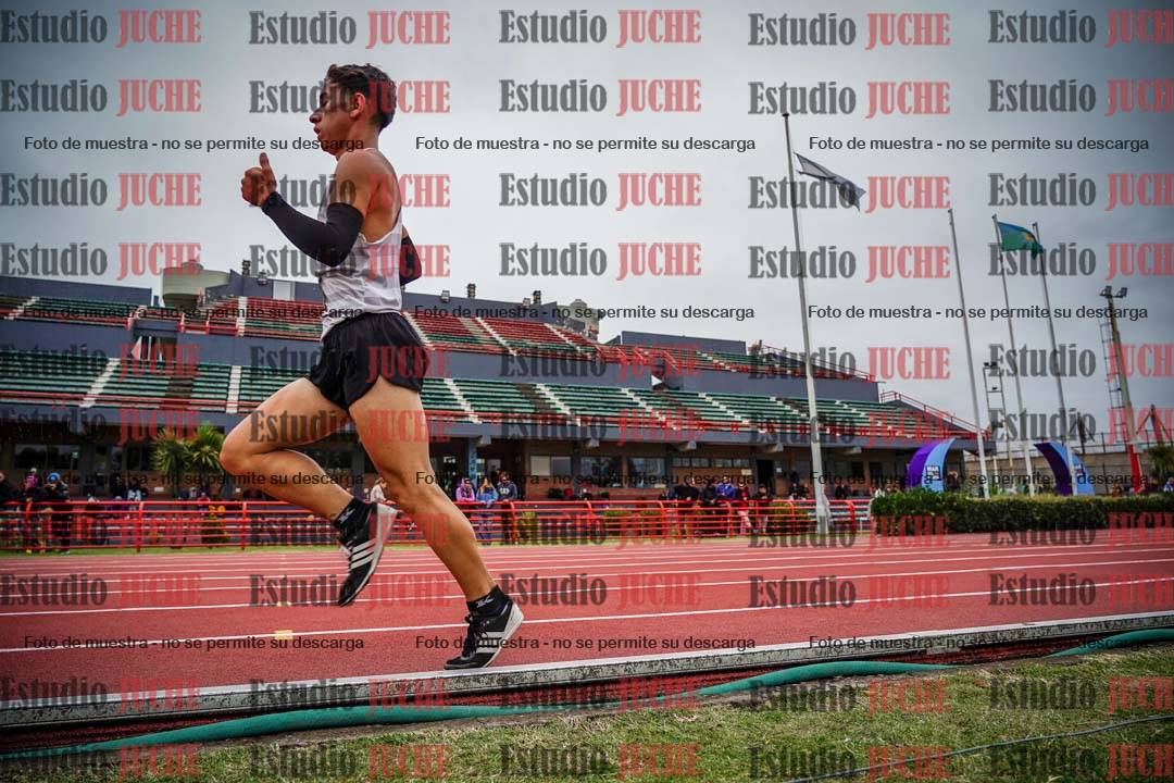 Fotos de los 5000 m llanos de varones