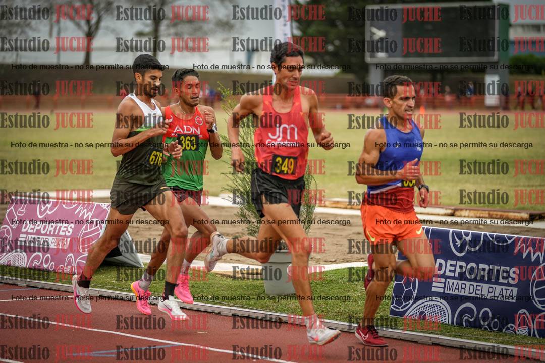 Fotos de los 5000 m llanos de varones