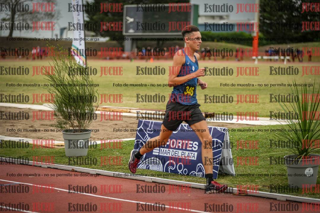Fotos de los 5000 m llanos de varones