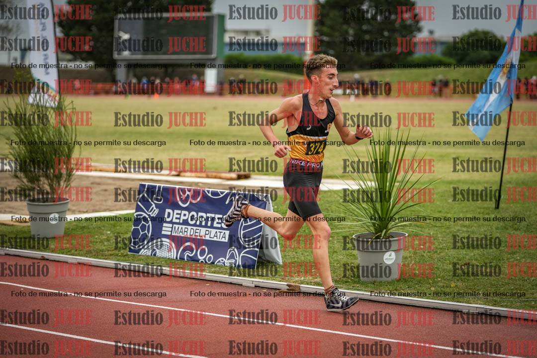 Fotos de los 5000 m llanos de varones