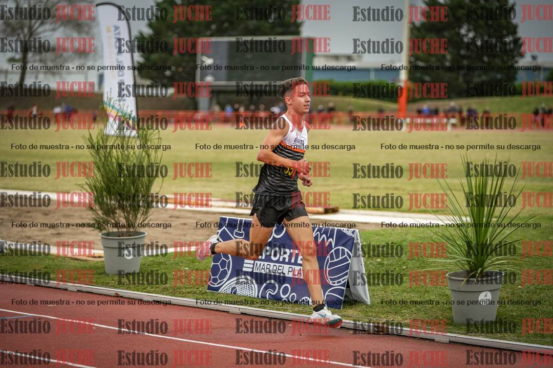 Fotos de los 5000 m llanos de varones