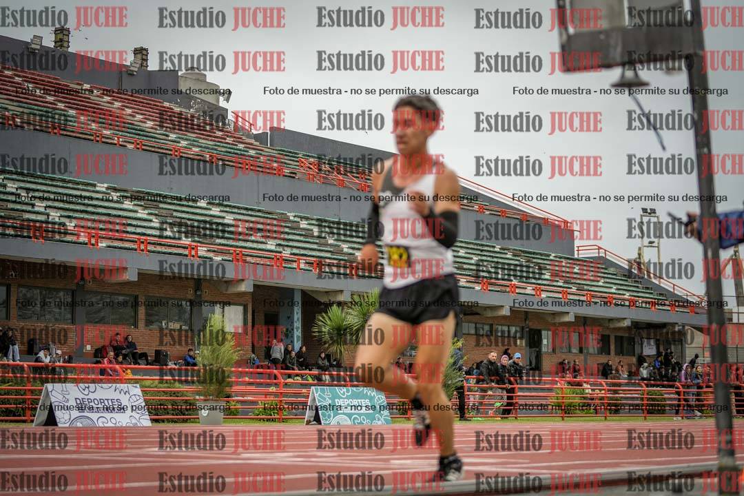 Fotos de los 5000 m llanos de varones