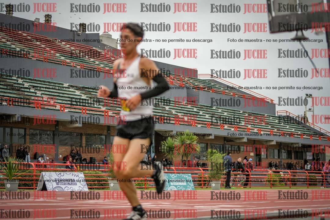 Fotos de los 5000 m llanos de varones