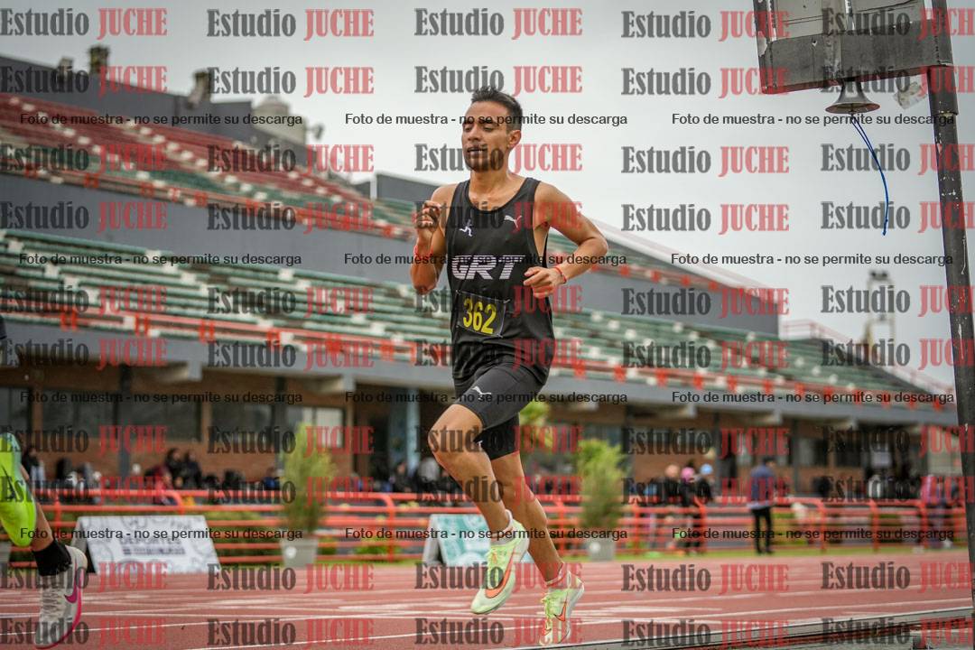Fotos de los 5000 m llanos de varones