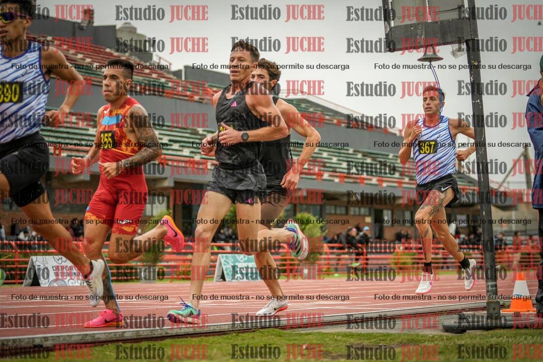 Fotos de los 5000 m llanos de varones